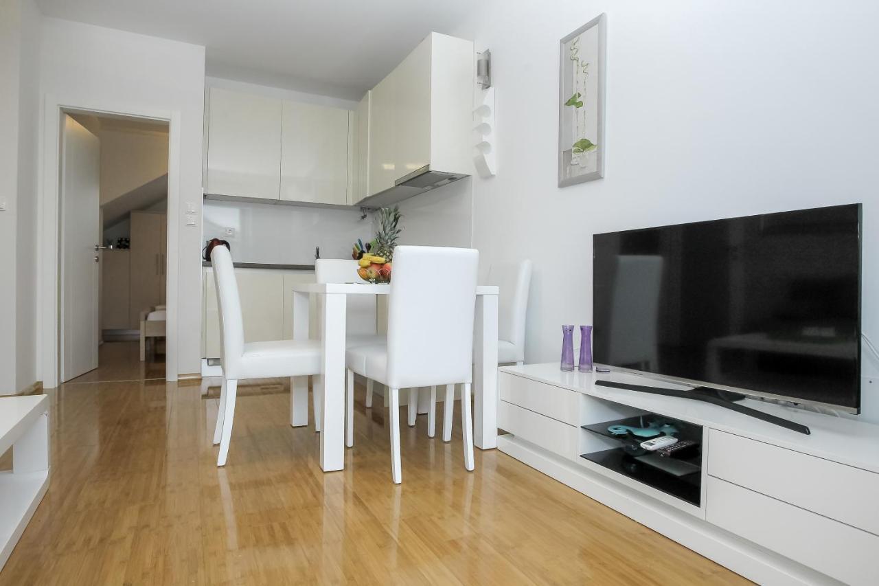 Apartments Tomana Novalja Cameră foto