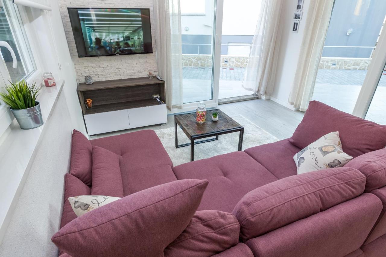 Apartments Tomana Novalja Cameră foto