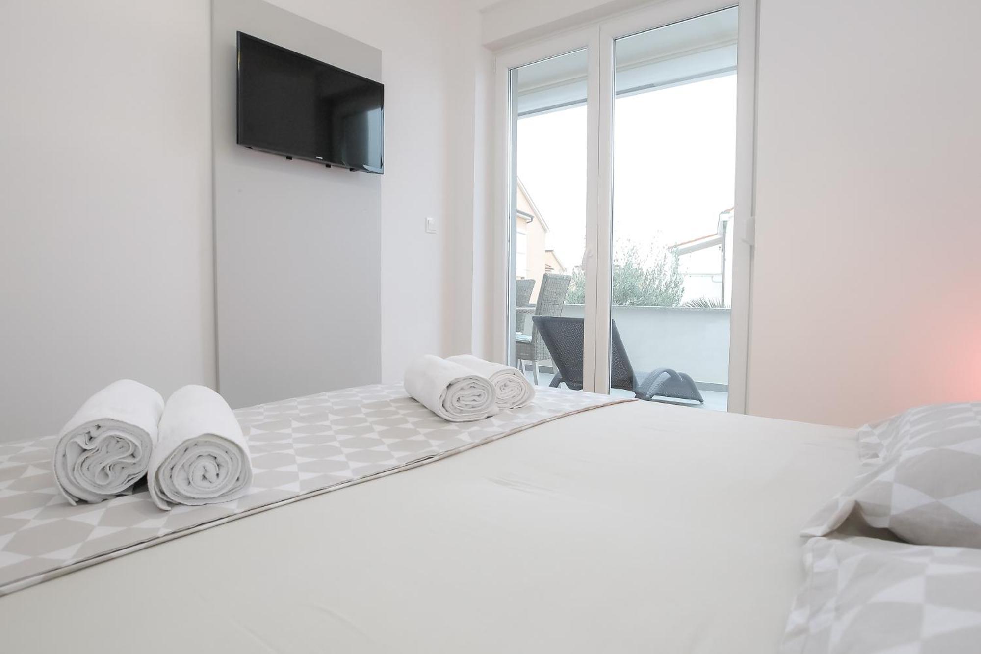 Apartments Tomana Novalja Cameră foto